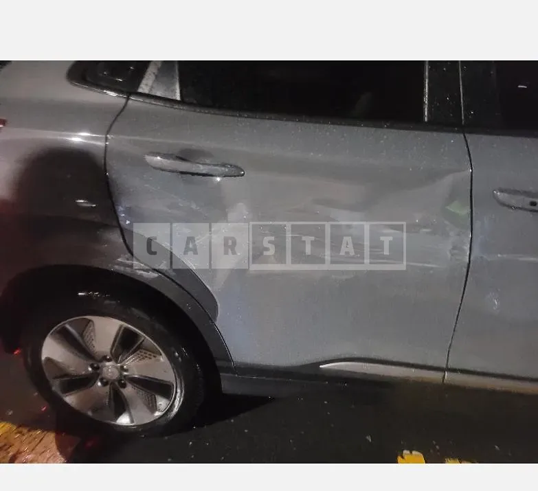 Photo 2 of 9: 2020 Hyundai Kona Electric — Korean insurance auction