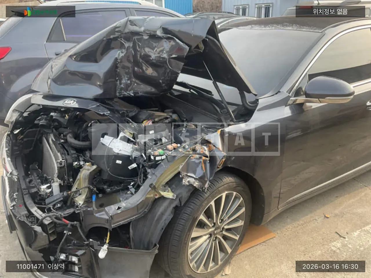 Photo 2 of 10: 2018 Kia K7, VIN KNALB415BJA125424 — Korean insurance auction