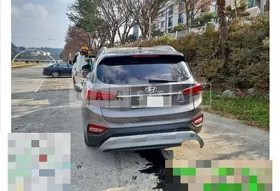 Photo 1 of 10: 2018 Hyundai Santa Fe TM Diesel 4WD — Korean insurance auction