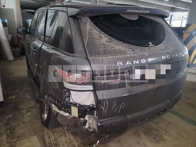 Photo 2 of 15: 2015 Land Rover Range Rover Sport 3.0d, VIN SALWA2KF2GA635044 — Korean insurance auction