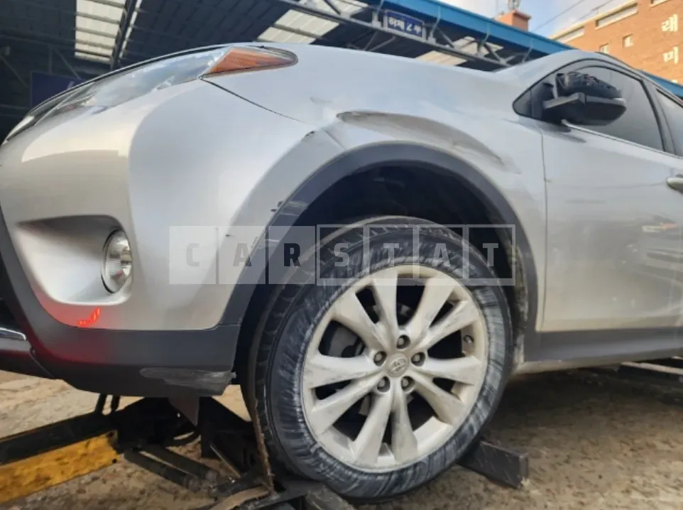 Photo 2 of 6: 2014 Toyota RAV4 2WD — Korean insurance auction