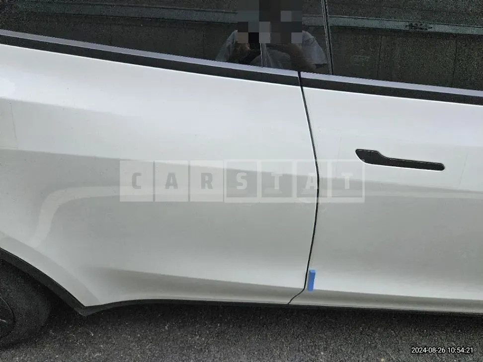 Photo 2 of 33: 2022 Tesla Model Y Long Range — Korean insurance auction