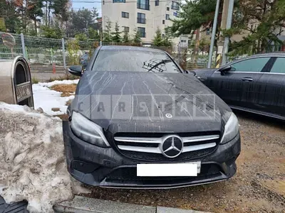 Photo 1 of 13: 2019 Mercedes-Benz C 220d — Korean insurance auction