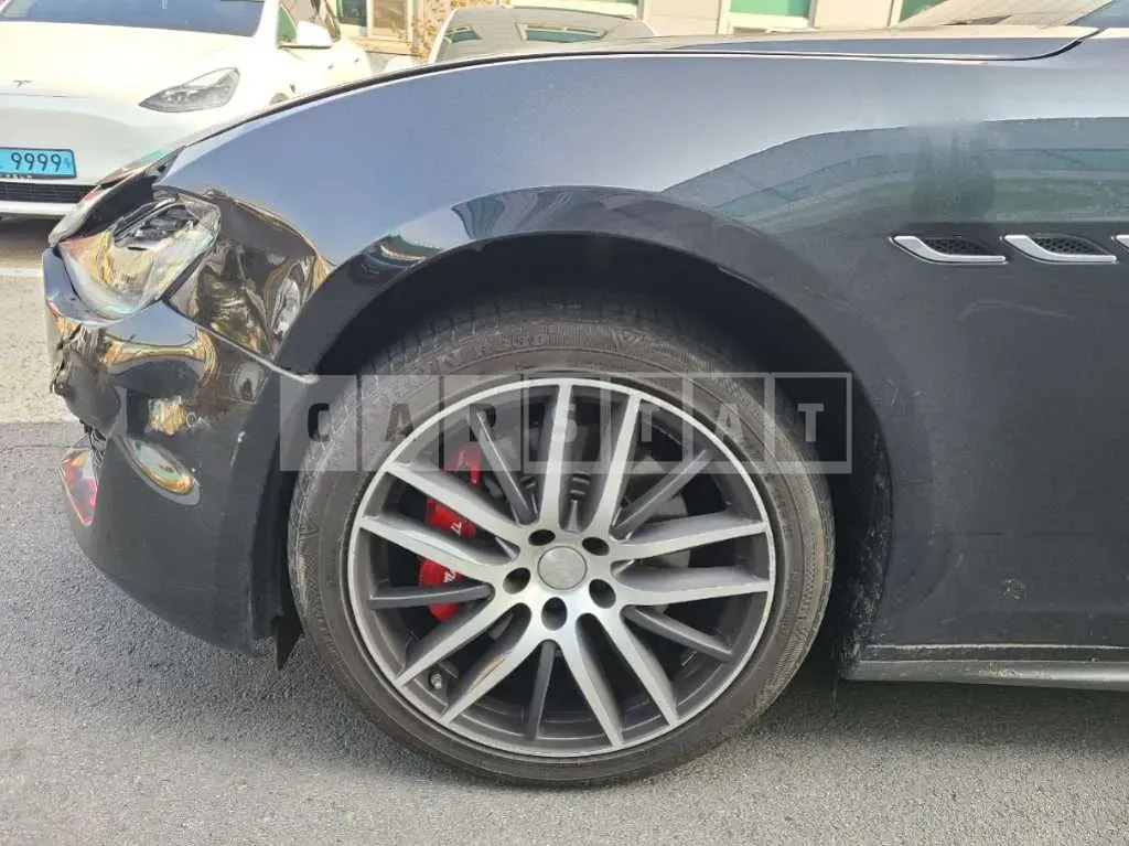 Photo 2 of 16: 2018 Maserati Gibli Diesel — Korean insurance auction