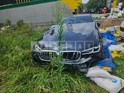 Photo 1 of 9: 2022 BMW 530i, VIN WBA71BH07NCK13915 — Korean insurance auction