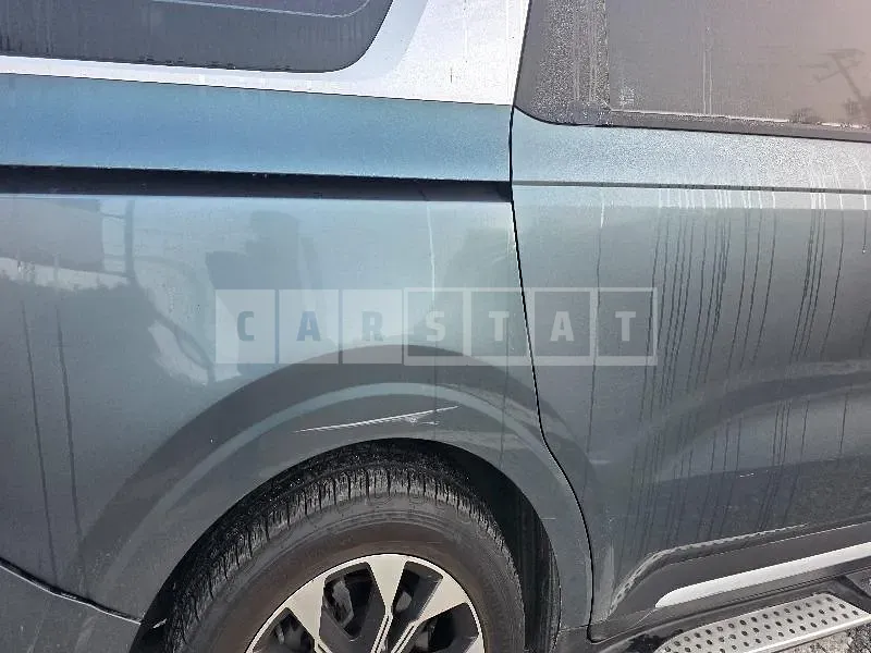 Photo 2 of 54: 2021 Kia Carnival 2.2 — Korean insurance auction