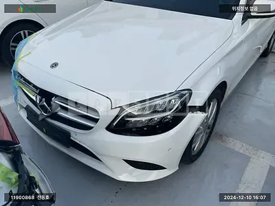 Photo 1 of 12: 2019 Mercedes-Benz C220 d, VIN WDDWF1EB6KR524153 — Korean insurance auction