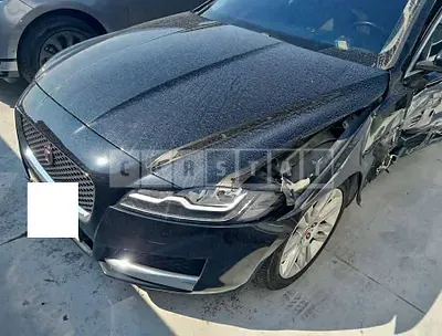 Photo 1 of 15: 2018 Jaguar XF 20d, VIN SAJBB4BN0JCY64325 — Korean insurance auction