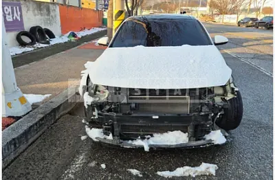 Photo 1 of 16: 2018 Kia K5 — Korean insurance auction
