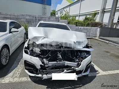 Photo 1 of 42: 2020 BMW 740i M Sport Package — Korean insurance auction