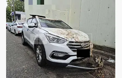 Photo 1 of 4: 2015 Hyundai Santa Fe DM — Korean insurance auction