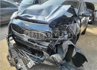 Photo 1 of 13: 2019 Kia Sportage — Korean insurance auction