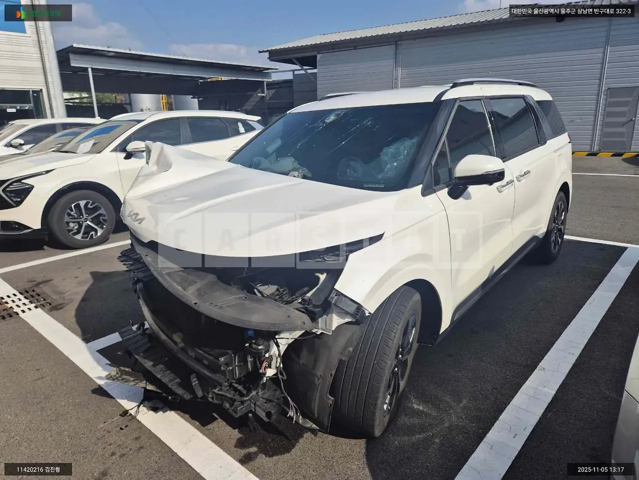 Photo 2 of 10: 2023 Kia Carnival, VIN KNANC813BPS282540 — Korean insurance auction