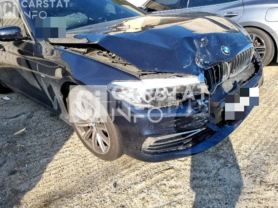 Photo 2 of 27: 2018 BMW 520i, VIN WBAJK7103JBP72209 — Korean insurance auction