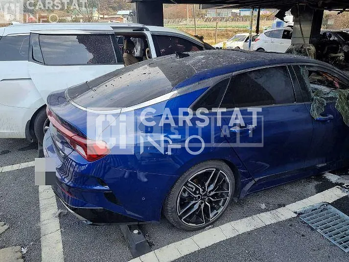 Photo 2 of 15: 2020 Kia K5 1. — Korean insurance auction