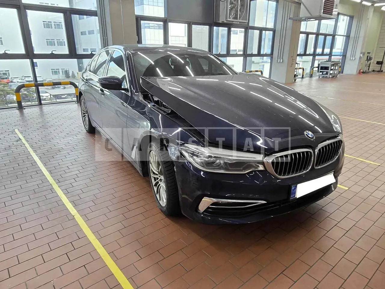 Photo 2 of 27: 2020 BMW 520i Luxury, VIN WBAJK9102LCE82944 — Korean insurance auction