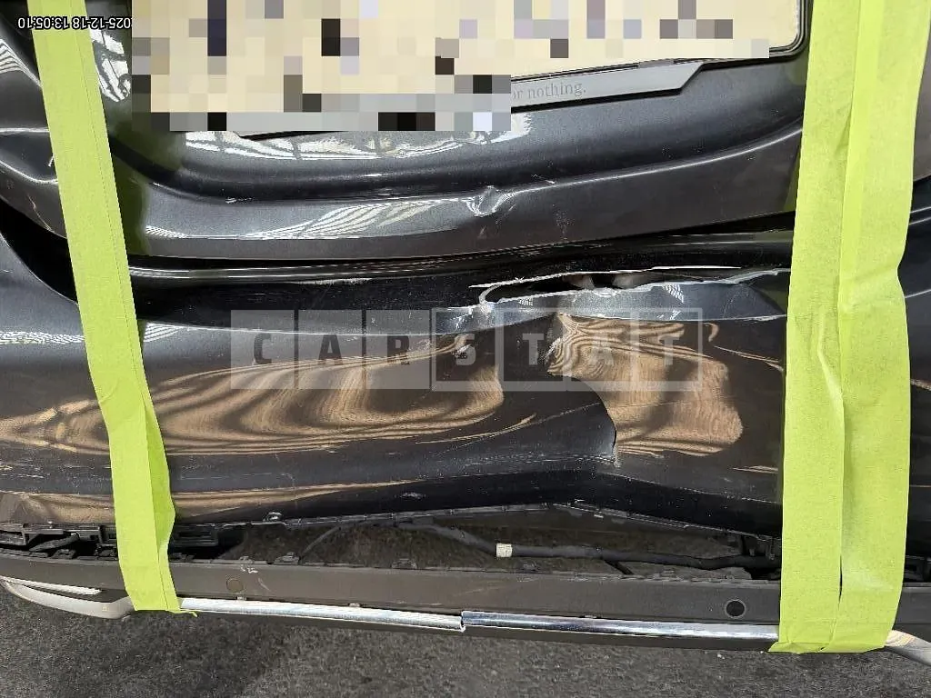 Photo 2 of 18: 2015 Mercedes-Benz C220 d — Korean insurance auction