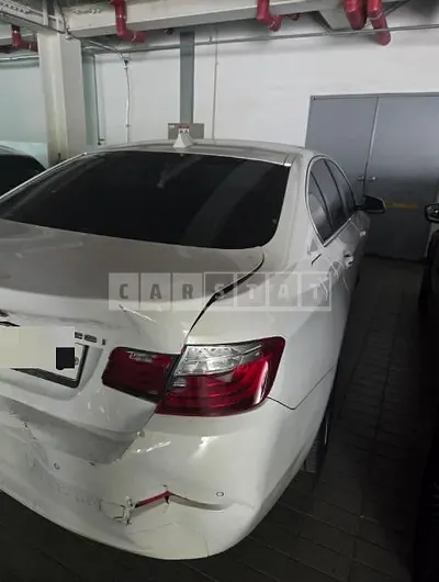 Photo 1 of 10: 2015 BMW 528i — Korean insurance auction