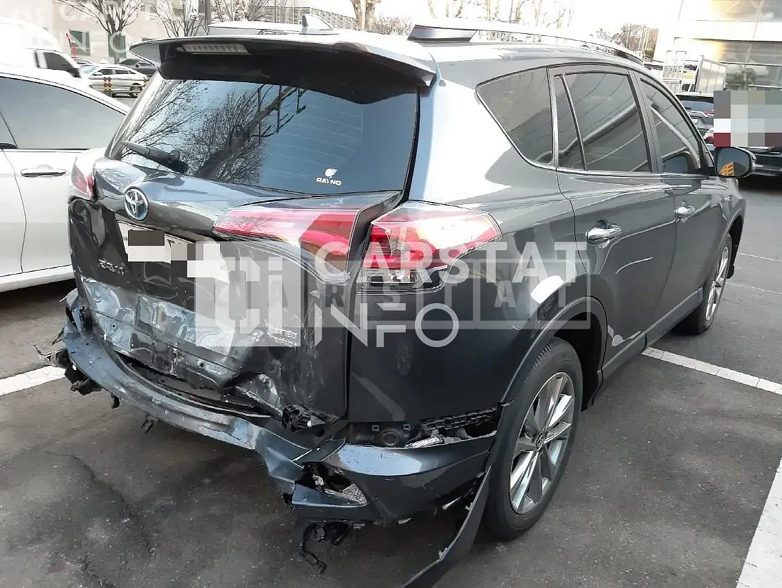 Photo 2 of 7: 2017 Toyota RAV4 Hybrid — Korean insurance auction