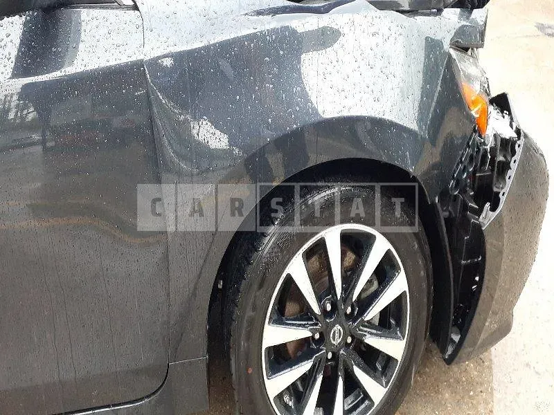 Photo 2 of 7: 2018 Nissan Altima 2.5 — Korean insurance auction