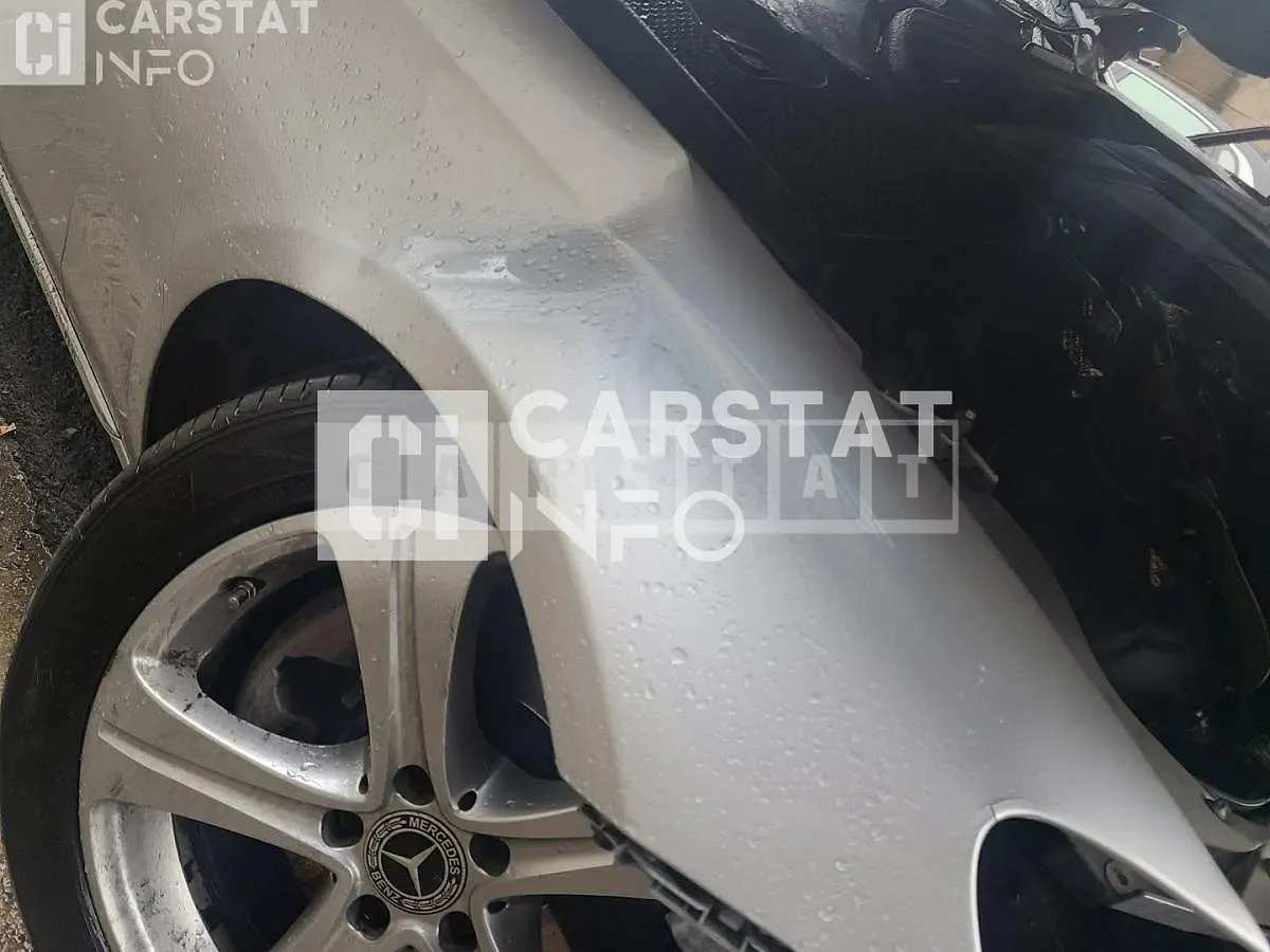 Photo 2 of 5: 2016 Mercedes-Benz E220 d, VIN WDDZF0EB9HA047880 — Korean insurance auction