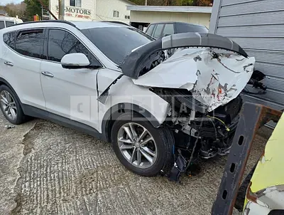 Photo 1 of 9: 2016 Hyundai Santa Fe, VIN KMHSW81UBGU684005 — Korean insurance auction