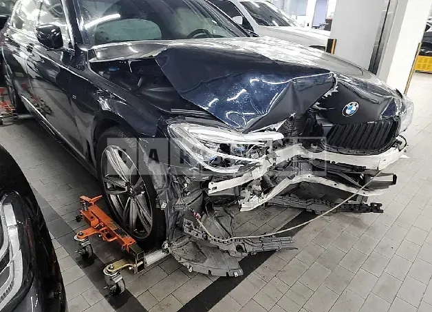 Photo 2 of 15: 2017 BMW 740Li xDrive, VIN WBA7E4106HGV25456 — Korean insurance auction