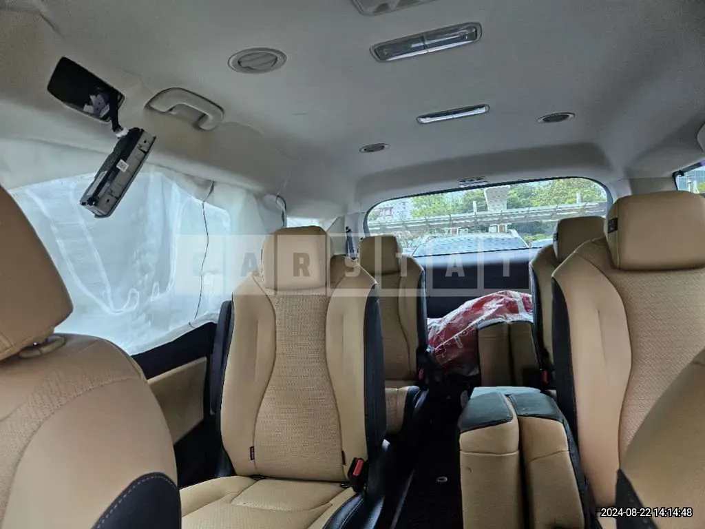 Photo 2 of 16: 2022 Kia Carnival — Korean insurance auction