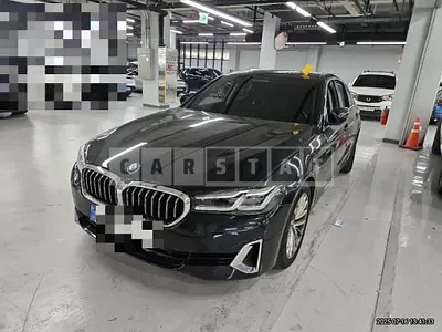 Photo 1 of 26: 2022 BMW 520i — Korean insurance auction