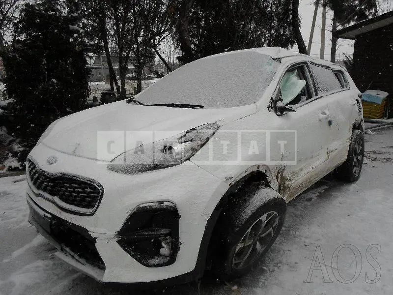 Photo 2 of 15: 2019 Kia Sportage, VIN KNAPL812GKK627653 — Korean insurance auction
