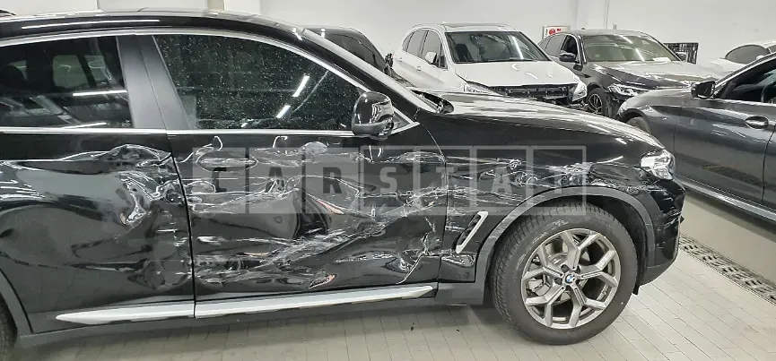 Photo 2 of 10: 2022 BMW X4 xDrive20i, VIN WBA21DT05N9J87812 — Korean insurance auction