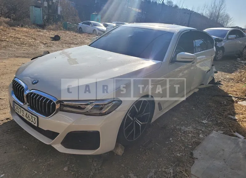 Photo 2 of 9: 2021 BMW 530i xDrive, VIN WBA31BJ08MWX11630 — Korean insurance auction