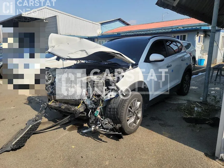 Photo 3 of 3: 2017 Hyundai Tucson TL 1.7, VIN KMHJ3815GJU511789 — Korean insurance auction
