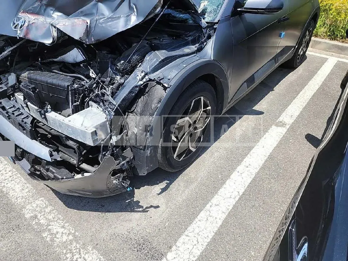 Photo 2 of 9: 2022 Hyundai IONIQ 5 Long Range — Korean insurance auction