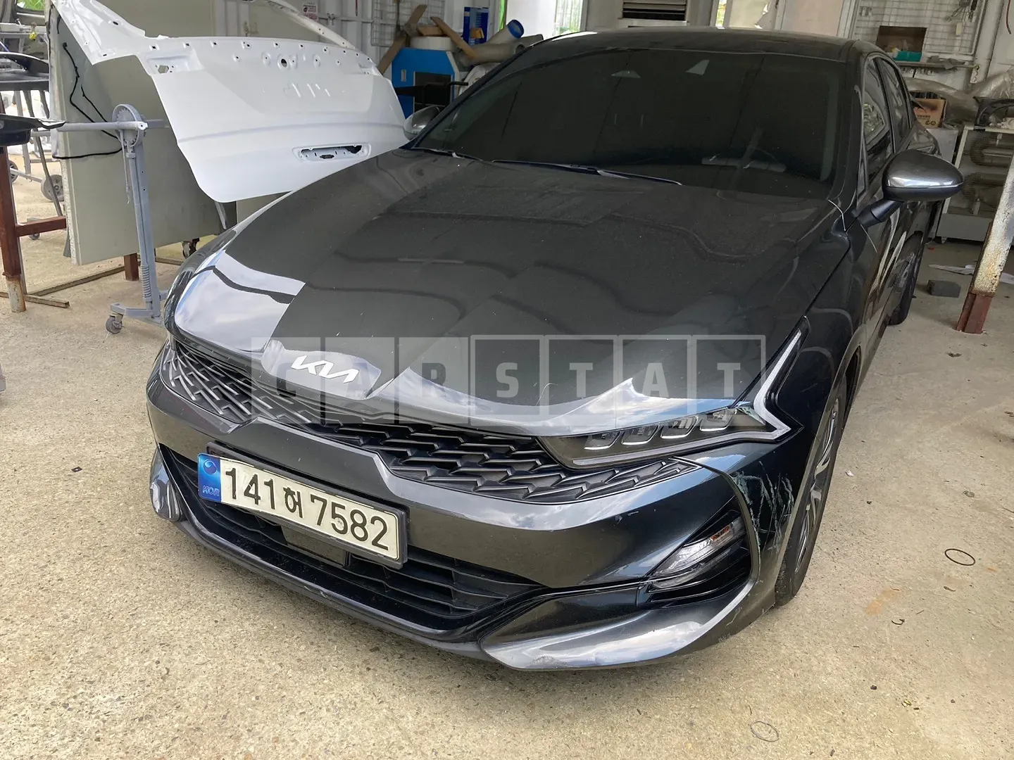 Photo 2 of 16: 2022 Kia K5 — Korean insurance auction