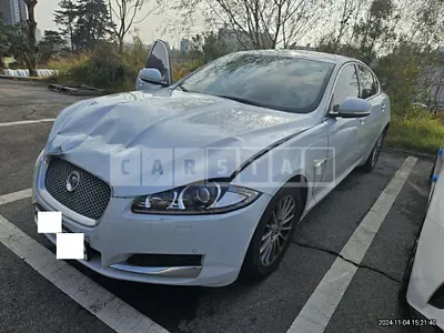 Photo 1 of 12: 2015 Jaguar XF 2.2d — Korean insurance auction