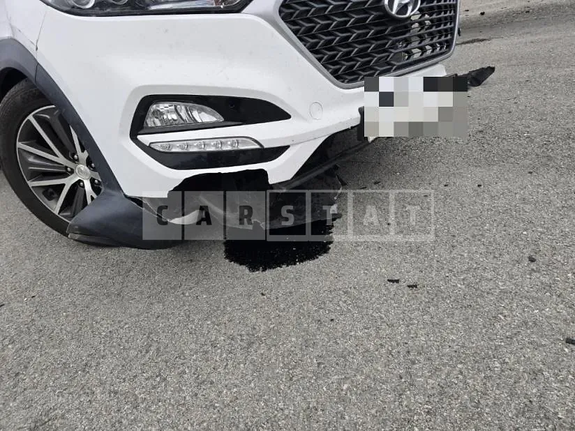Photo 2 of 18: 2017 Hyundai Tucson TL 1.7, VIN KMHJ3815GHU432535 — Korean insurance auction