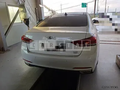 Photo 1 of 13: 2016 Genesis 3.3 — Korean insurance auction