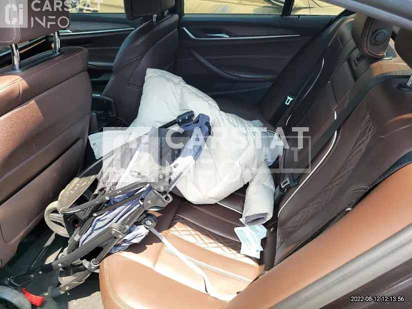 Photo 2 of 12: 2017 BMW 530i, VIN WBAJD3103HWC12649 — Korean insurance auction