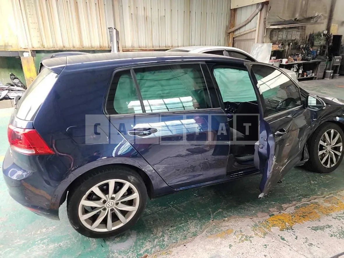 Photo 2 of 14: 2015 Volkswagen Golf 2.0 TDI BMT — Korean insurance auction