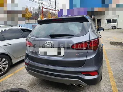 Photo 1 of 12: 2017 Hyundai Santa Fe DM — Korean insurance auction