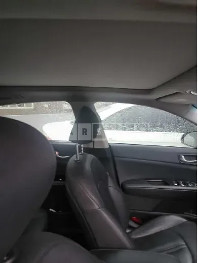 Photo 2 of 5: 2016 Kia K5, VIN KNAGU417GGA093877 — Korean insurance auction