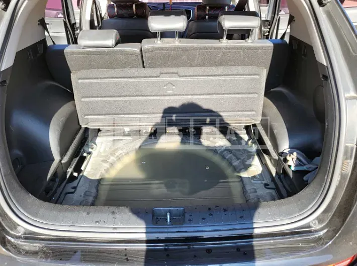 Photo 2 of 7: 2017 Kia Sportage, VIN KNAPN815GHK217242 — Korean insurance auction