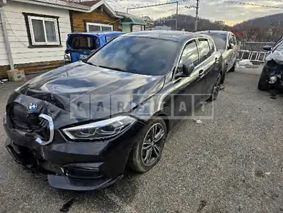 Photo 1 of 6: 2020 BMW 118d — Korean insurance auction