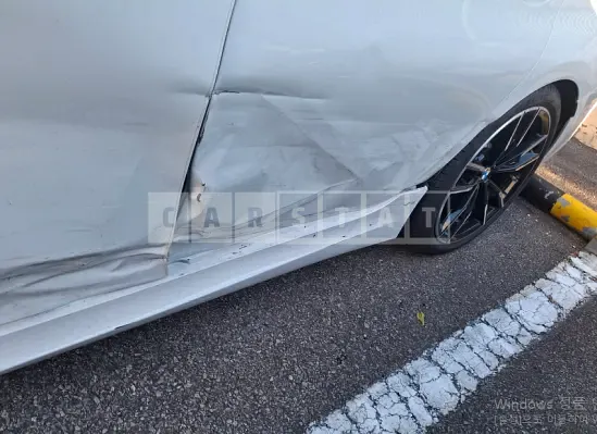Photo 2 of 26: 2025 BMW M340i — Korean insurance auction