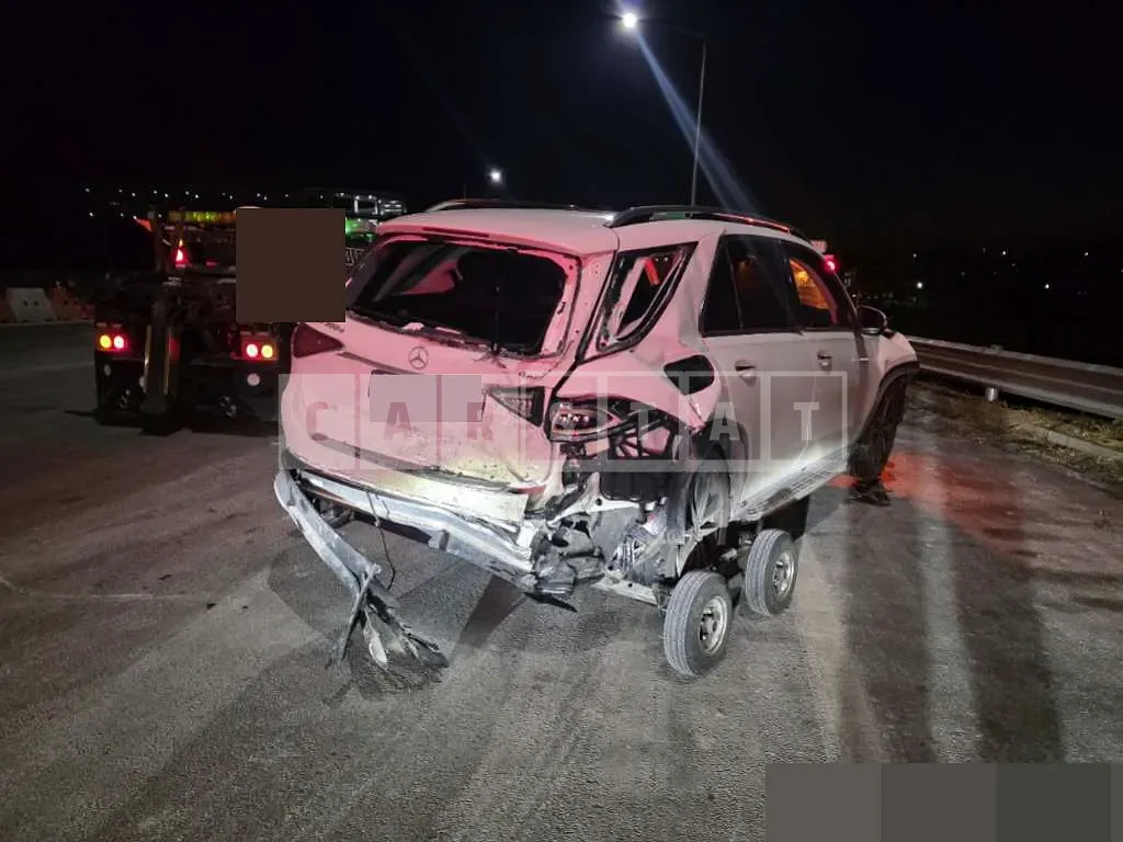Photo 2 of 9: 2022 Mercedes-Benz GLE300 d 4Matic — Korean insurance auction