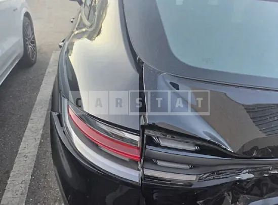 Photo 2 of 21: 2021 Porsche Macan — Korean insurance auction