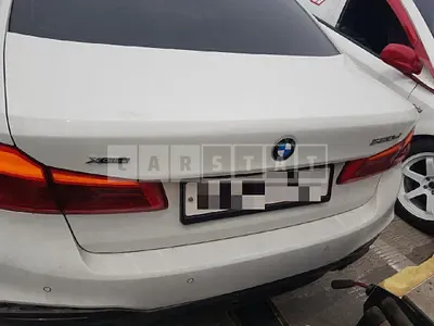 Photo 1 of 5: 2017 BMW 520d xDrive, VIN WBAJC5105HG859236 — Korean insurance auction