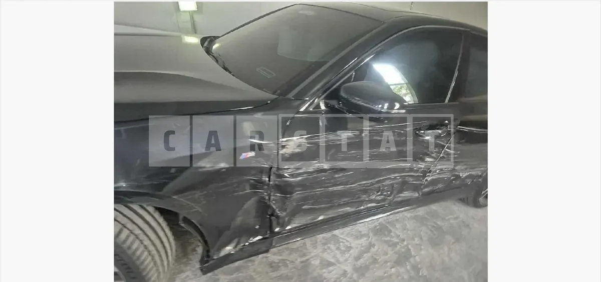 Photo 2 of 29: 2026 BMW 320i — Korean insurance auction