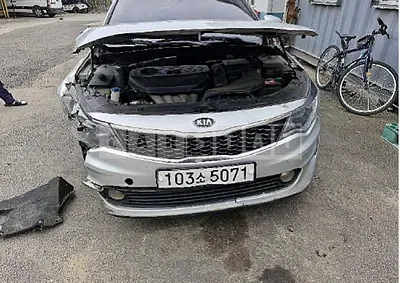 Photo 1 of 8: 2017 Kia K5 — Korean insurance auction